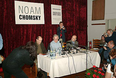 Noam Chomsky, slika 2
